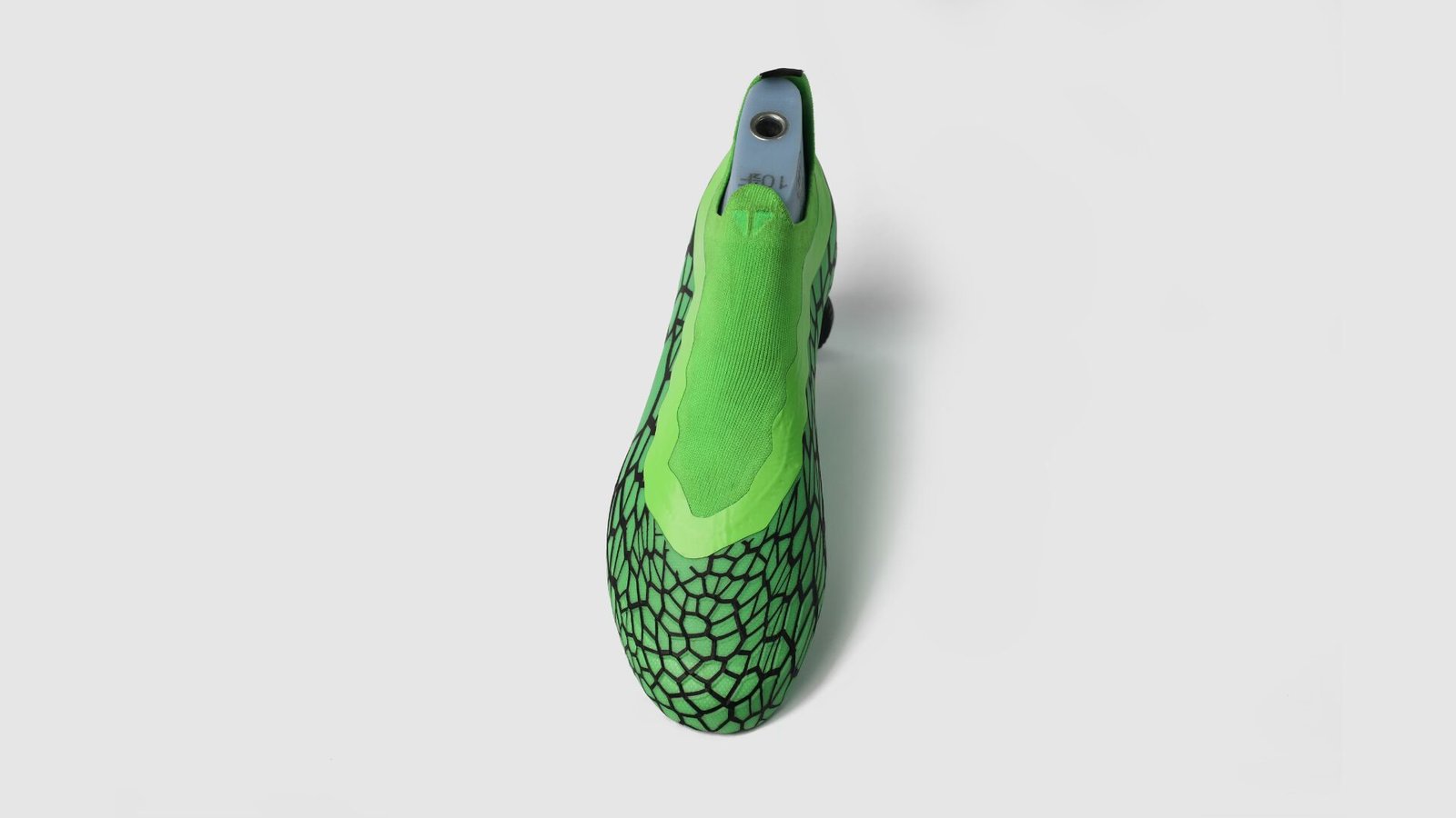 imotana-finished-shoe-photography Finished green Imotana shoe photographed after the production process.
